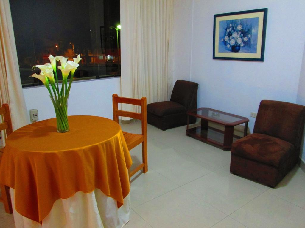 Las Musas Hotel & Casino Chiclayo Bagian luar foto