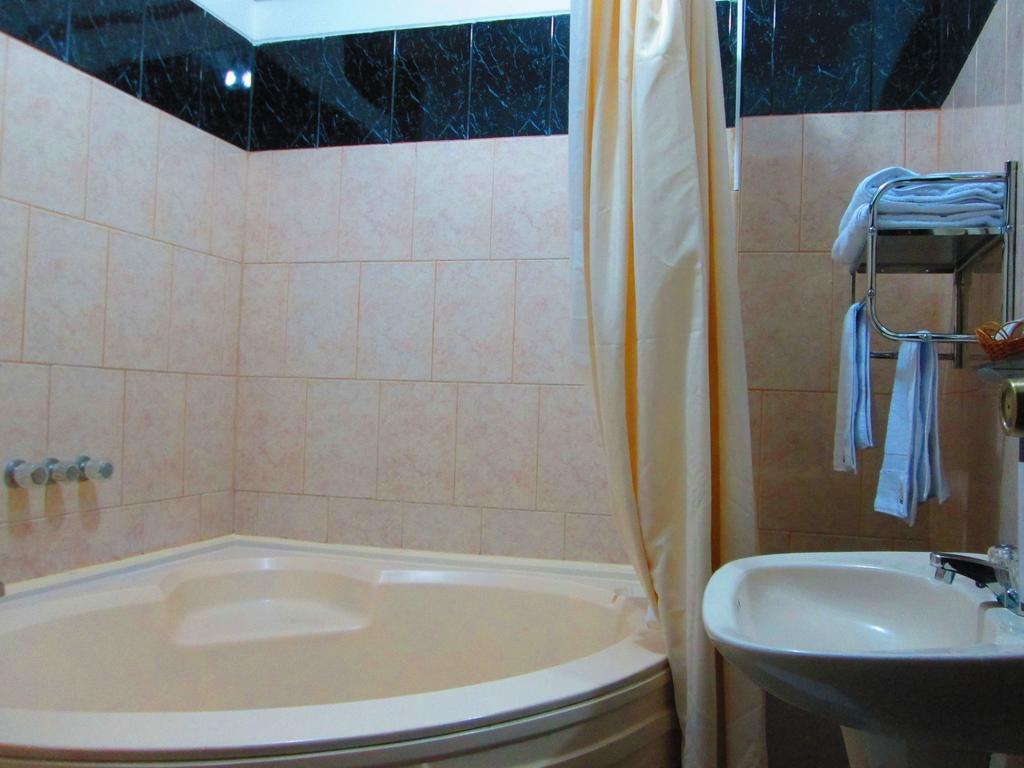 Las Musas Hotel & Casino Chiclayo Bagian luar foto