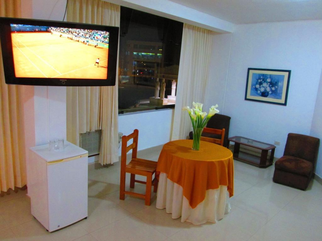 Las Musas Hotel & Casino Chiclayo Bagian luar foto